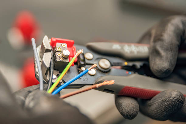 Best Commercial Electrician Services  in Morgantown, IN